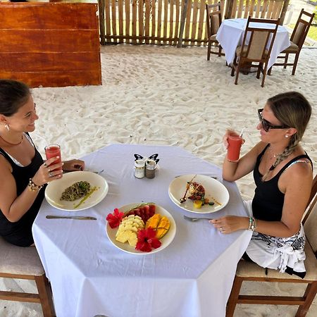 Taj Nungwi Hotel Banda Kuu Kültér fotó