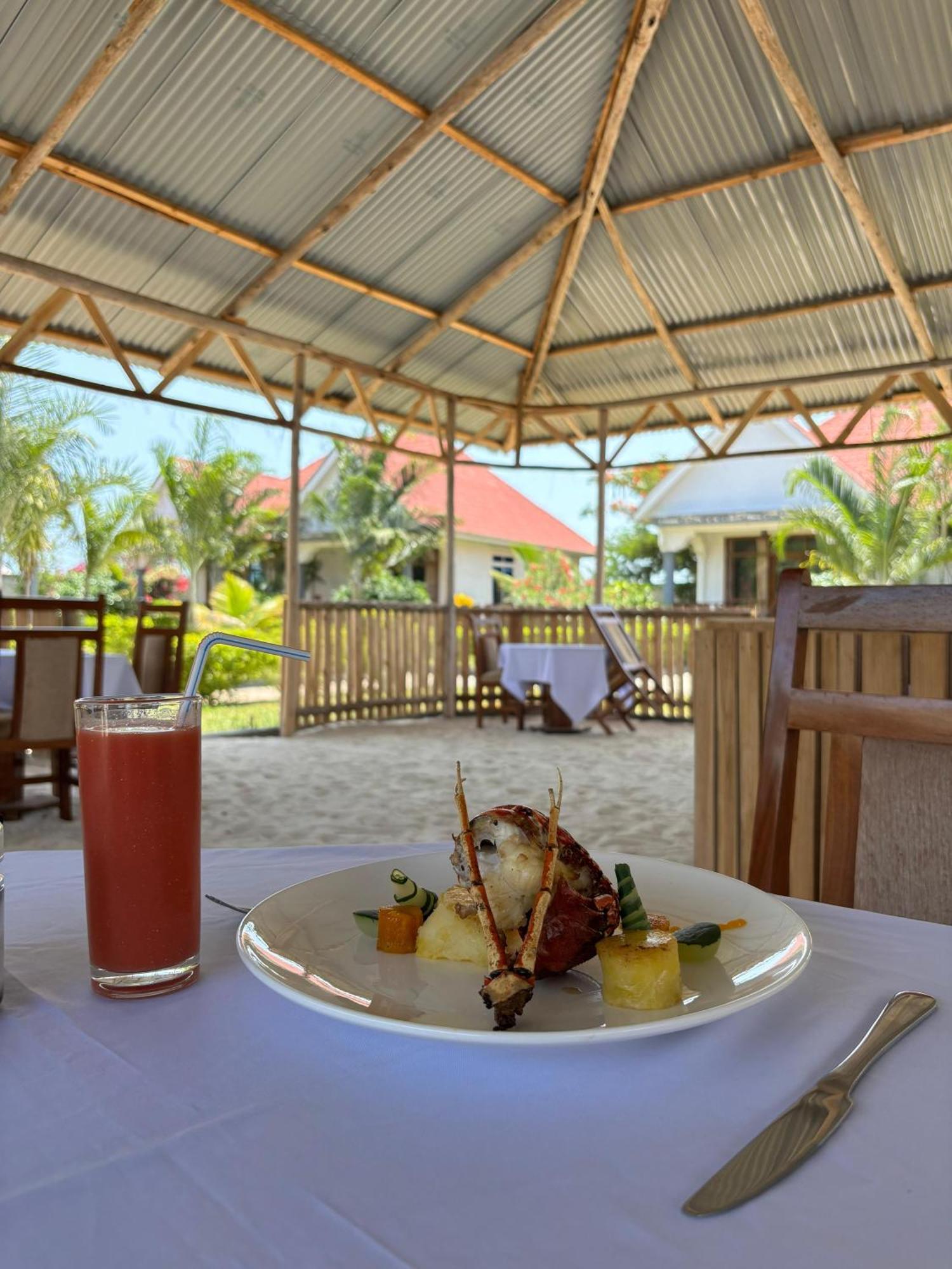 Taj Nungwi Hotel Banda Kuu Kültér fotó